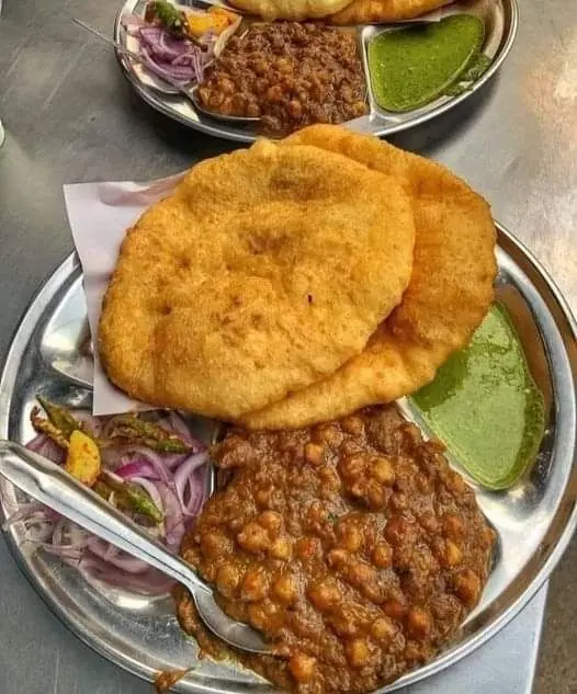 chole kulche