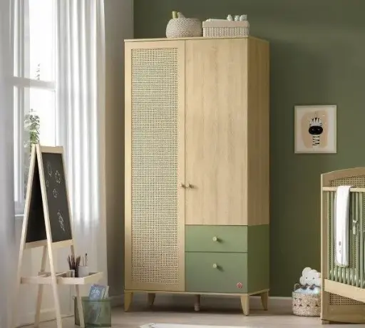 Space Savvy: Smart Wardrobe Solutions