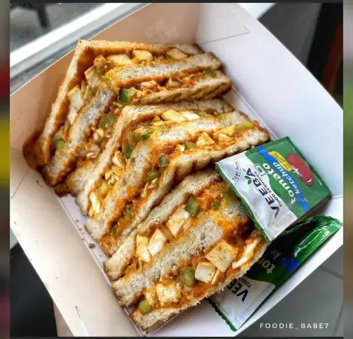 Paneer Bread Sandwich